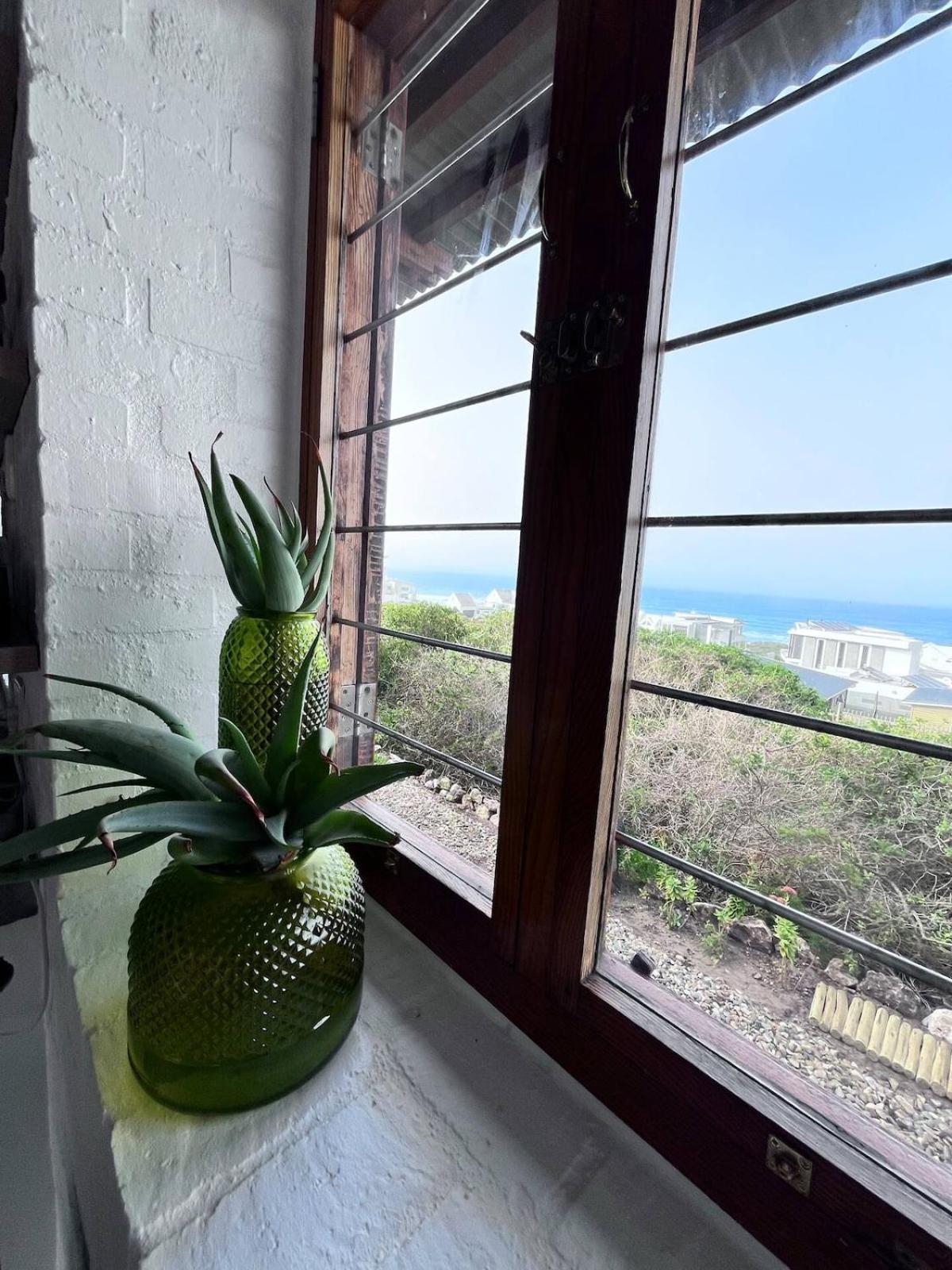 Holiday home 3 Bed House With Pool & Sea Views